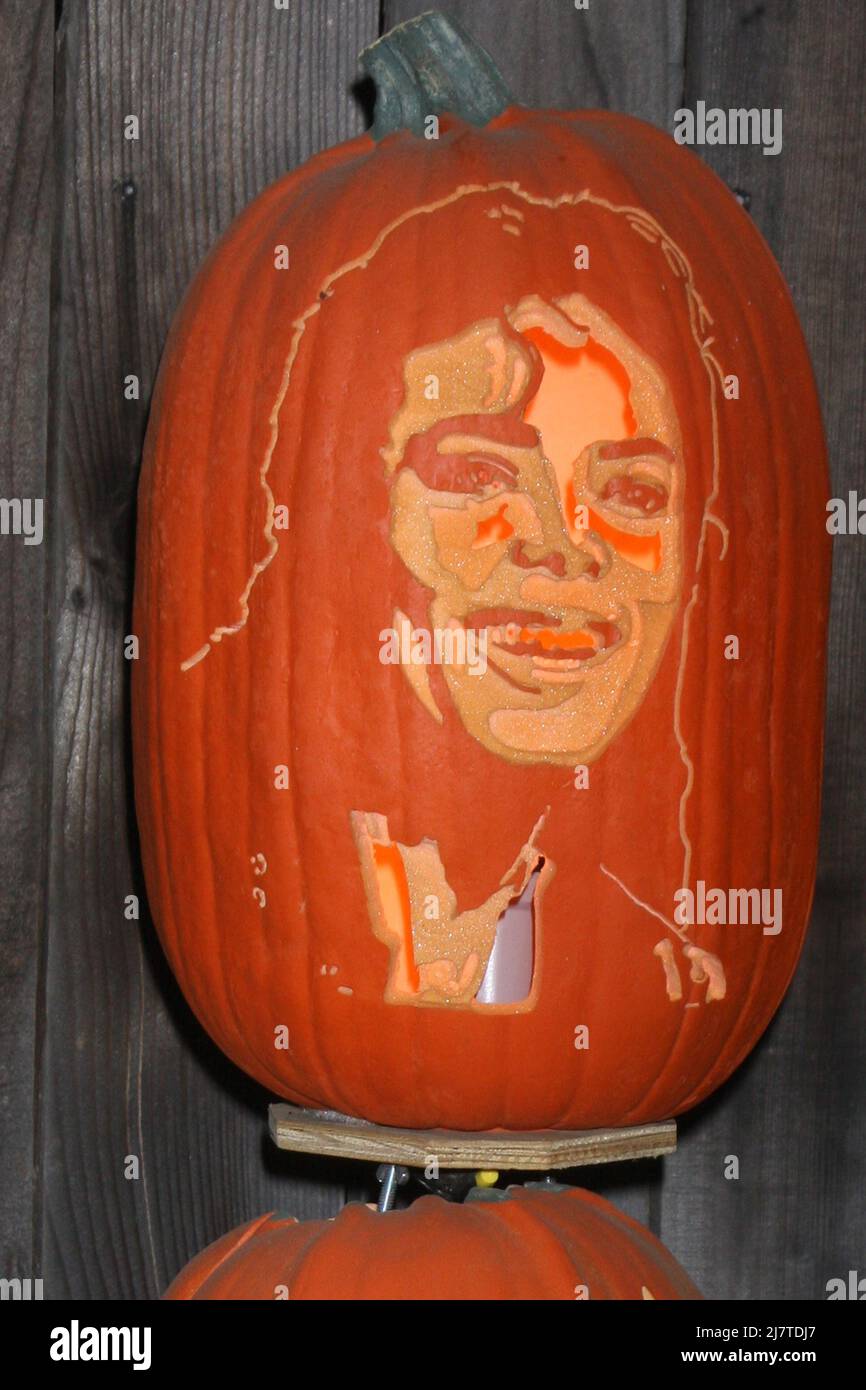 Michael jackson carved pumpkin hi-res stock photography and images - Alamy