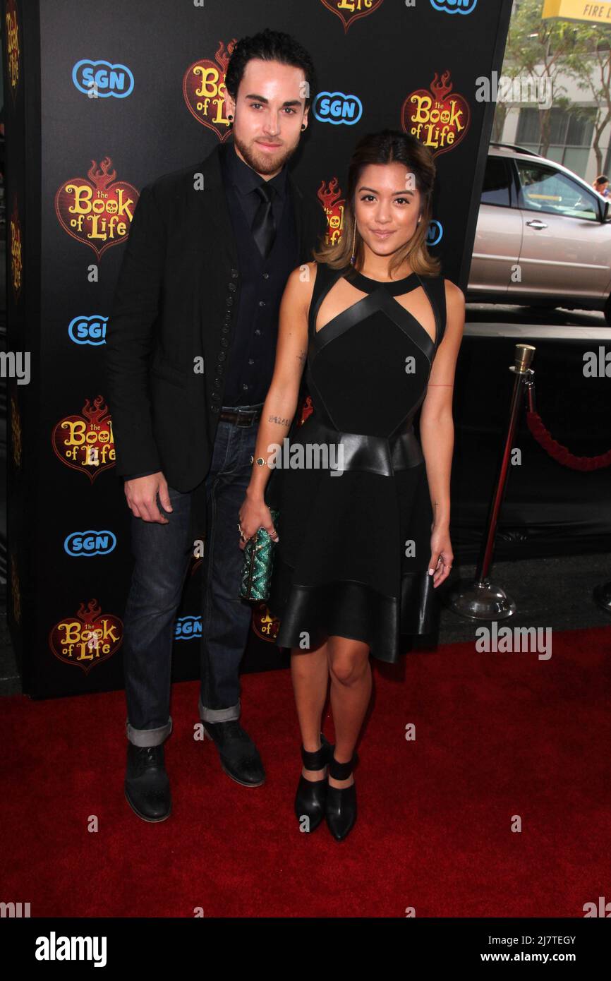 LOS ANGELES - OCT 12: Michael Alvarado, Carissa Rae Alvarado at the ...