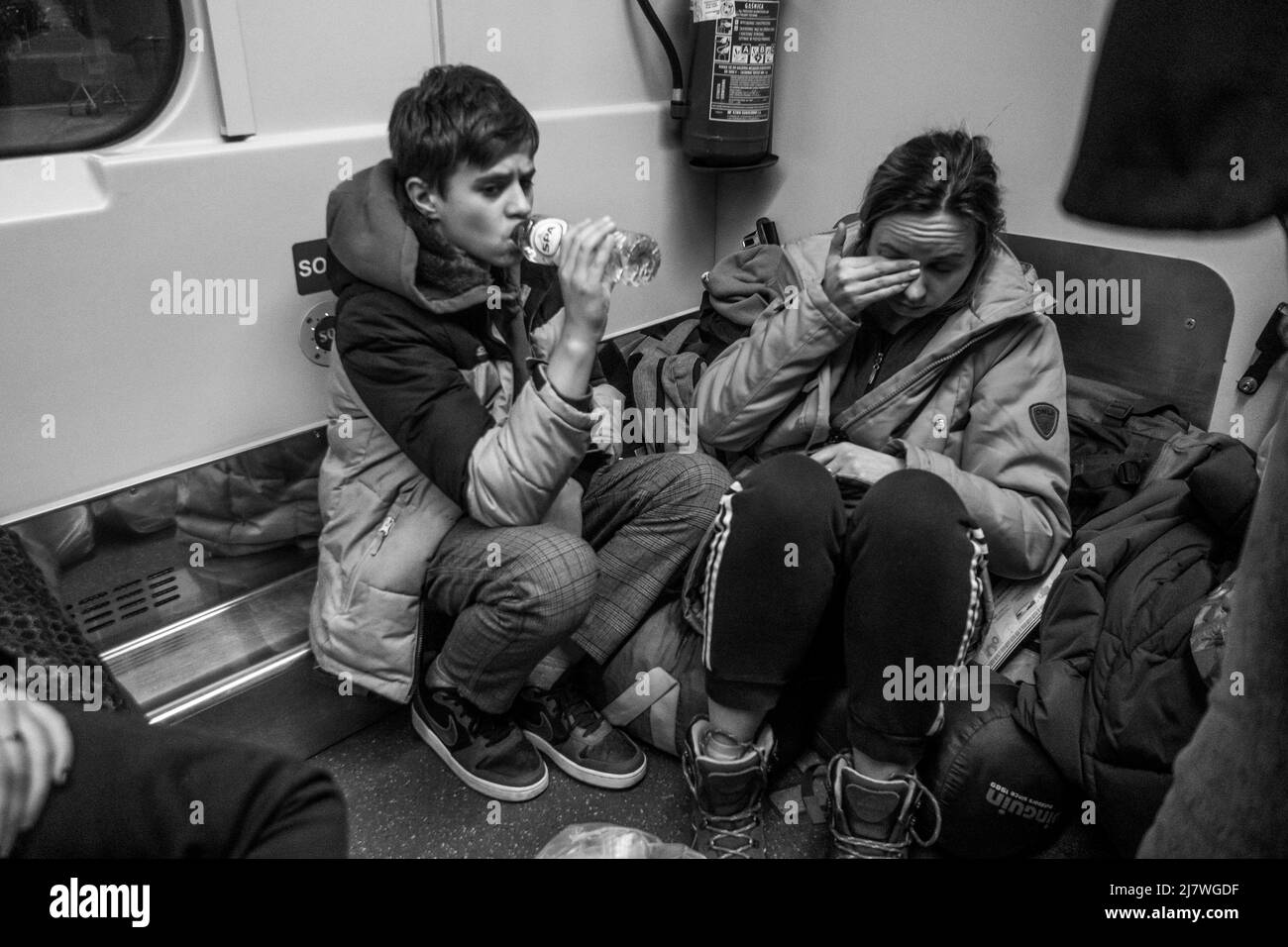 Michael Bunel / Le Pictorium -  Refugees on the Polish-Ukrainian border  -  7/3/2022  -  Poland / Przemysl  -  At the train station in Przemysl, women Stock Photo