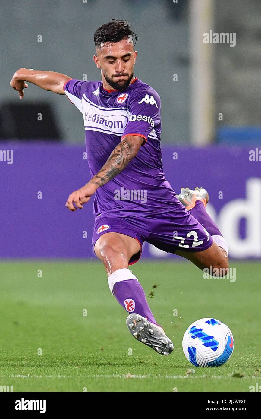 Florence, Italy. 19th Feb, 2023. Nicolas Gonzalez (ACF Fiorentina) during ACF  Fiorentina vs Empoli FC, italian soccer Serie A match in Florence, Italy,  February 19 2023 Credit: Independent Photo Agency/Alamy Live News