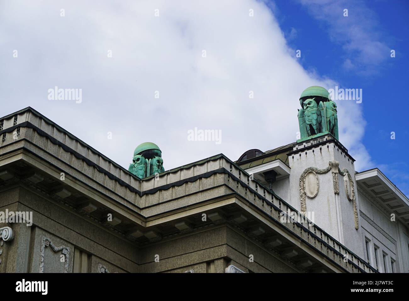 Owls statues, the symbol of wisdom, on top of the National State
