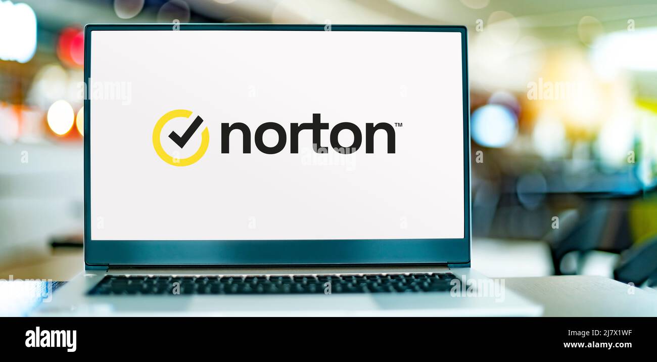 Norton antivirus hi-res stock photography and images - Alamy