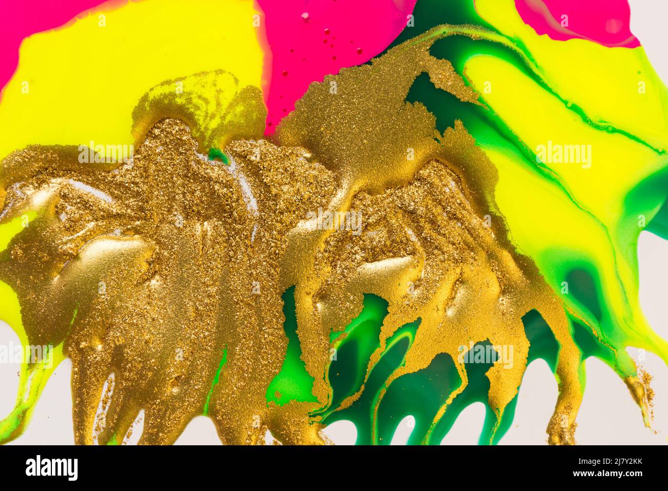 Paint ink spill mix hi-res stock photography and images - Alamy