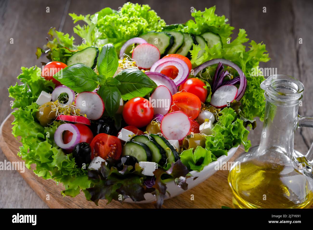 Composition with a vegetable salad bowl. Balanced diet Stock Photo Alamy