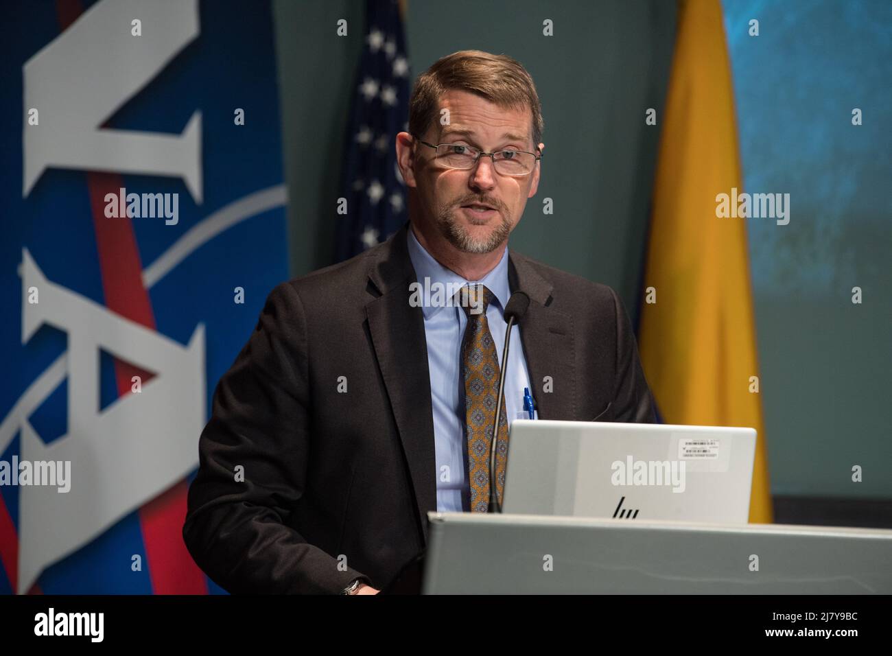 Washington, United States Of America. 10th May, 2022. Washington, United States of America. 10 May, 2022. U.S. State Department Deputy Assistant Secretary, Mark Wells, delivers remarks before Colombia signs the Artemis Accords, at the NASA Headquarters Mary W. Jackson Building, May 10, 2022 in Washington, DC, USA. Colombia is the nineteenth country to sign the Artemis Accords, which establish a practical set of principles to guide space exploration cooperation among nations participating in the NASA Artemis program. Credit: Aubrey Gemignani/NASA/Alamy Live News Stock Photo