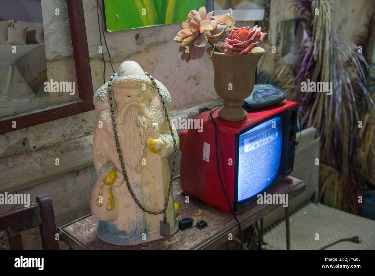 Static on TV in a house in Havana Stock Photo