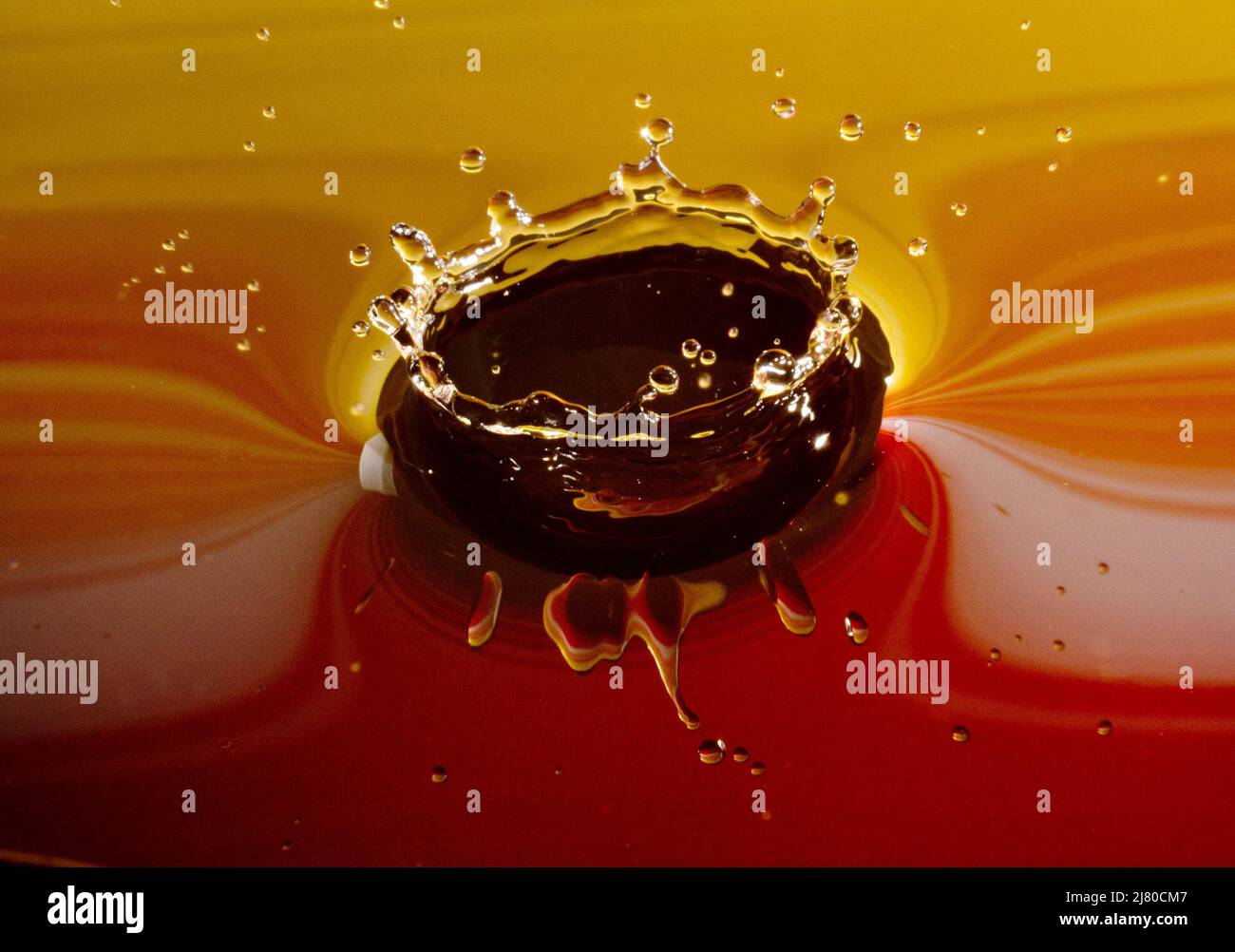 High Speed Drop High speed water drops Stock Photo - Alamy