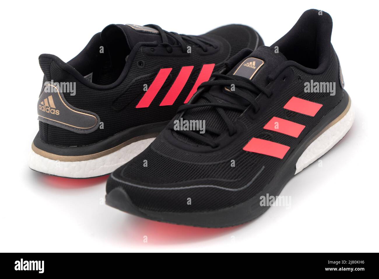 Adidas running hi-res stock photography and images - Alamy