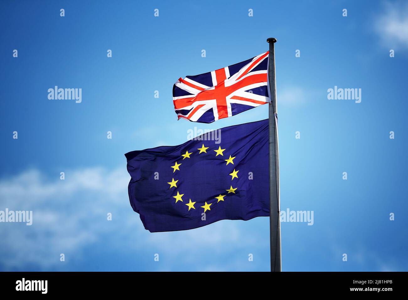 File photo dated 31/03/2017 of the Union flag and the EU flag flying from the same mast. Foreign Secretary Liz Truss will hold crunch talks with the vice president of the European Commission in the coming hours as ministers consider whether to override parts of the post-Brexit deal on Northern Ireland. Issue date: Thursday May 12, 2022. Stock Photo