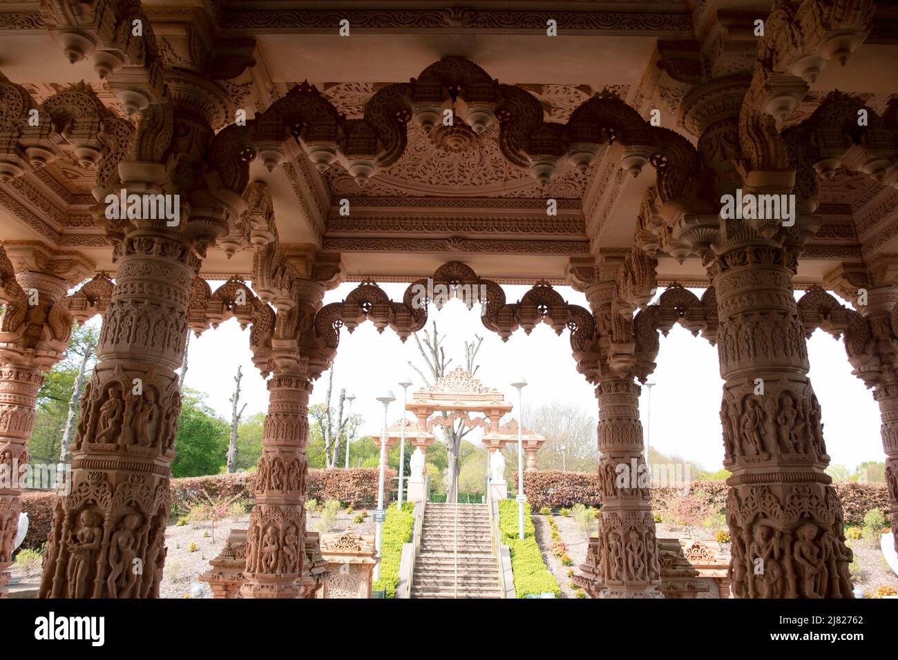 Jain Temple (Derasar) in Potters Bar,UK Stock Photo Alamy