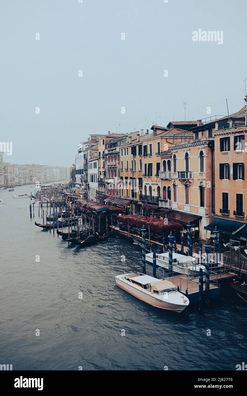 Cafe grand canal grande hi-res stock photography and images - Alamy