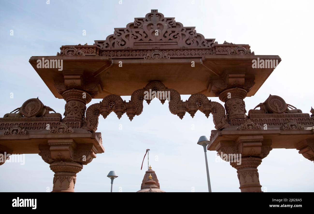 Jain Temple (Derasar) in Potters Bar,UK Stock Photo Alamy