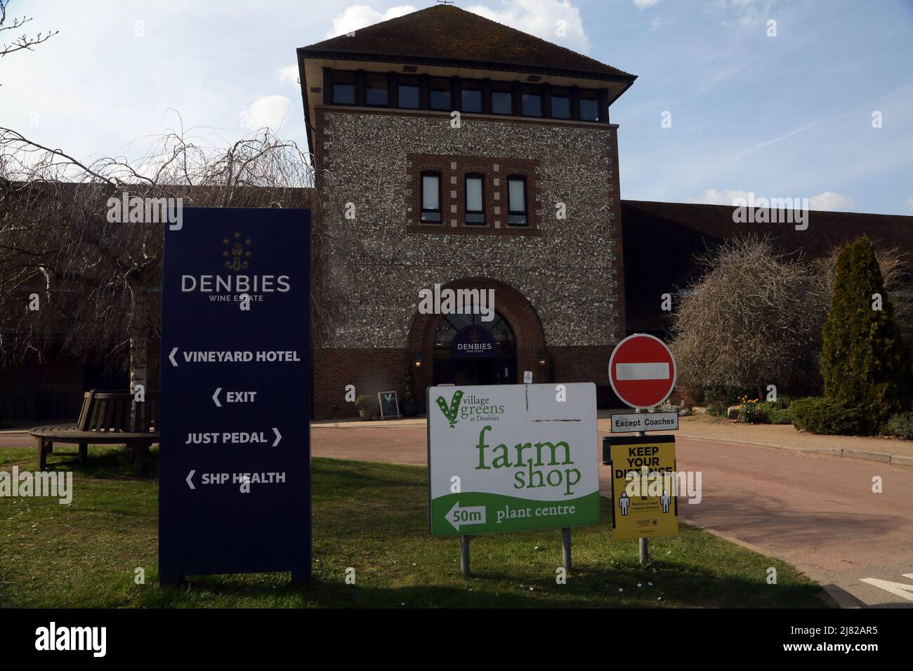 Dorking sign hi-res stock photography and images - Alamy