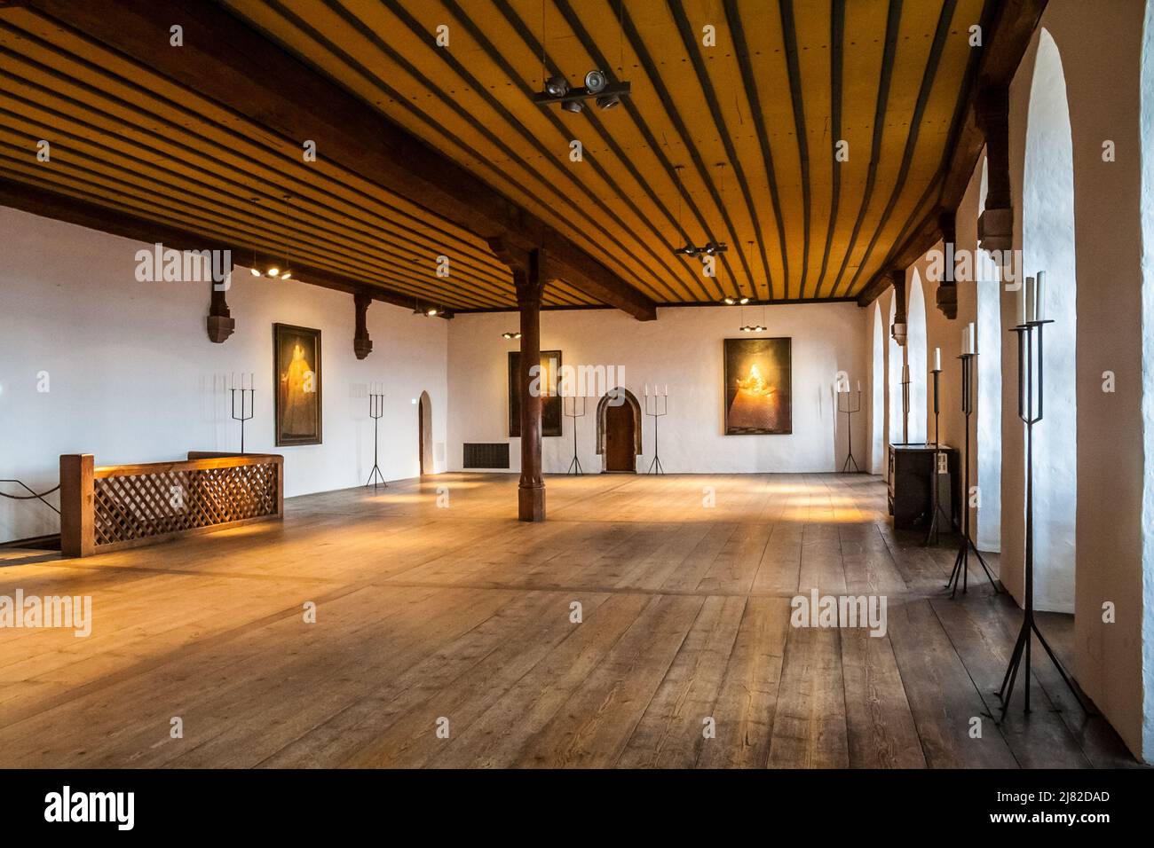 Great view of the empty Kaisersaal (Imperial Hall), before the permanent exhibition, inside the famous Kaiserburg (Imperial Castle) in Nürnberg, Bavar Stock Photo