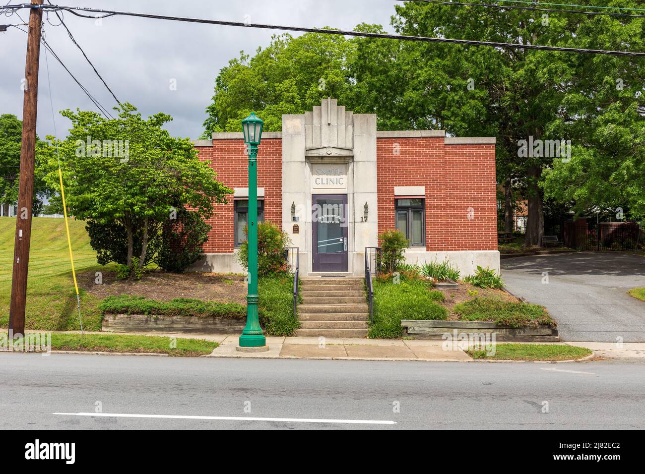 THOMASVILLE, NC, USA-8 MAY 2022: The Smith Clinic building, now the offices of Paul Rush Mitchell, Attorney at Law. Stock Photo