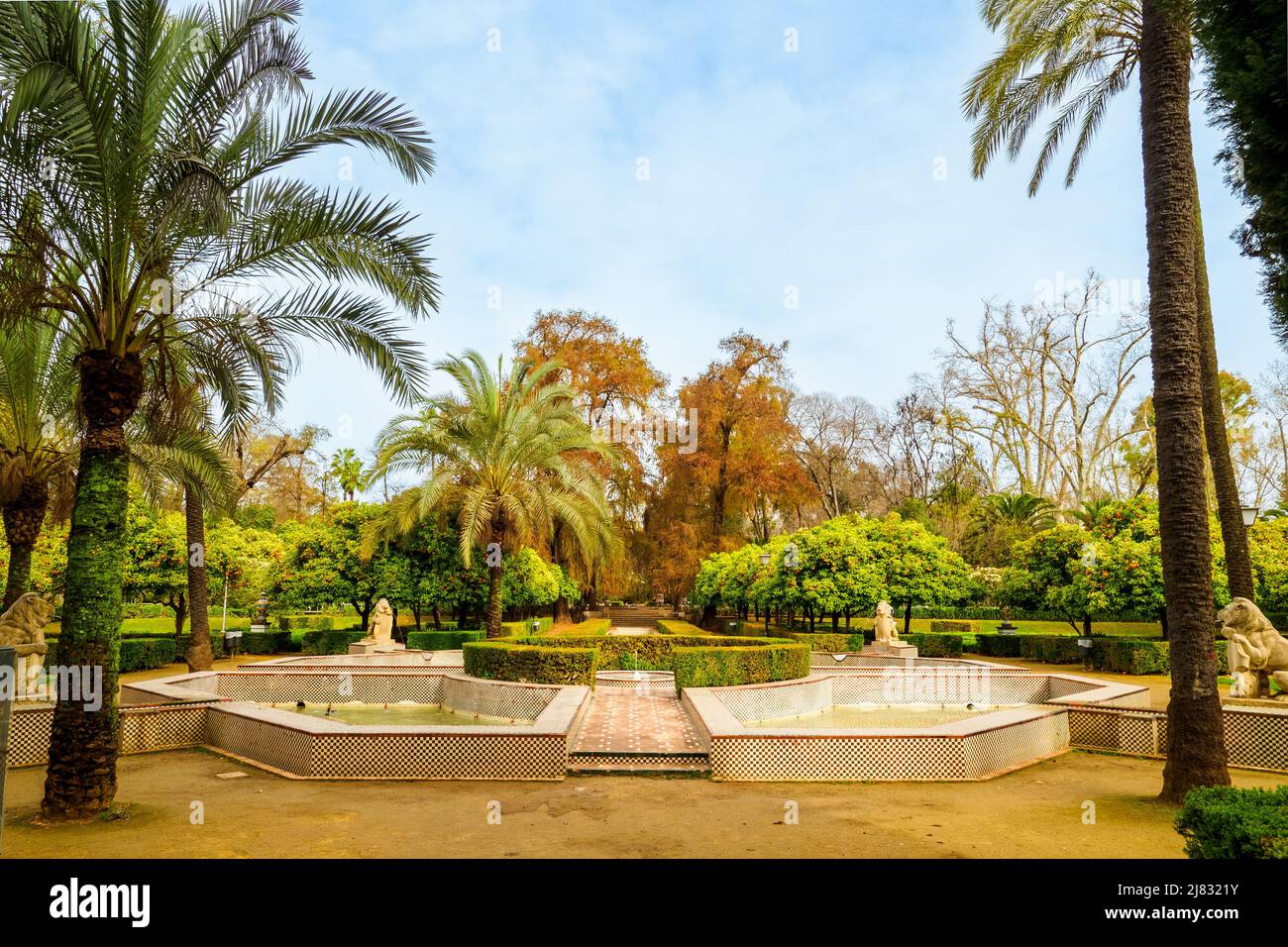 Jardin de los Leones (garden of the lions) Maria Luisa