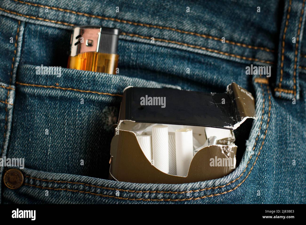 Cigarette pants hires stock photography and images Alamy