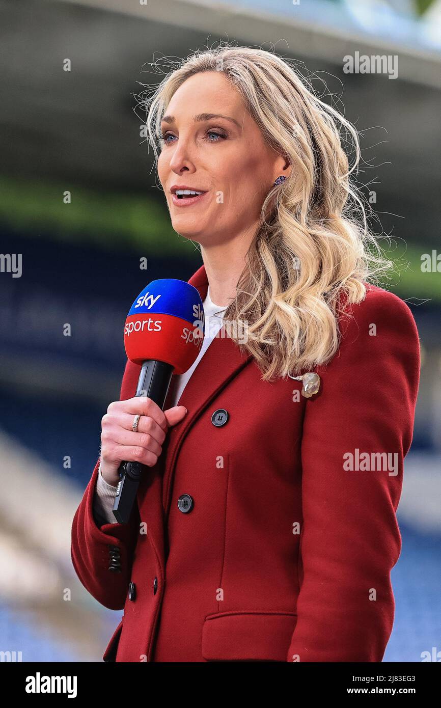 Jenna Brooks Sky Sports rugby league reporter during filming at The John Smiths Stadium Stock Photo