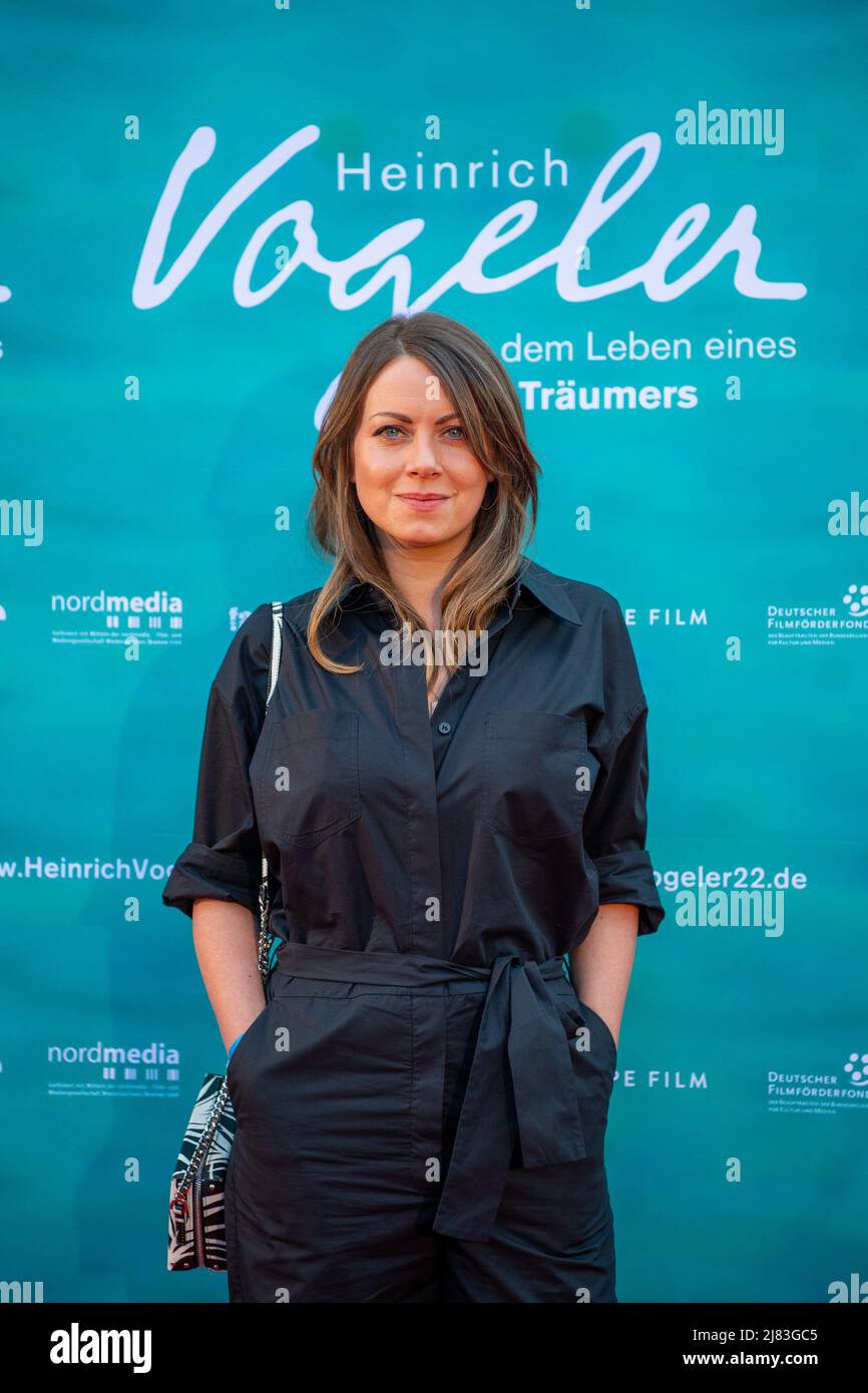 Bremen, Germany. 12th May, 2022. Alice Dwyer, actress comes to the premiere of the feature film 'Heinrich Vogeler - From the life of a dreamer'. Bremen-born artist Heinrich Vogeler (1872-1942) worked as a painter, graphic artist, designer, architect and writer. The film focuses on his biography and features Vogeler's descendants as well as contemporary German and French artists and historians. Credit: Sina Schuldt/dpa/Alamy Live News Stock Photo