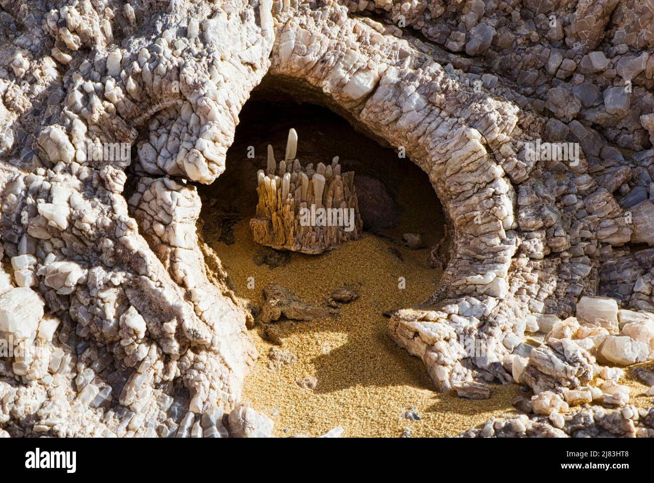 Calcite rock detail hi-res stock photography and images - Alamy