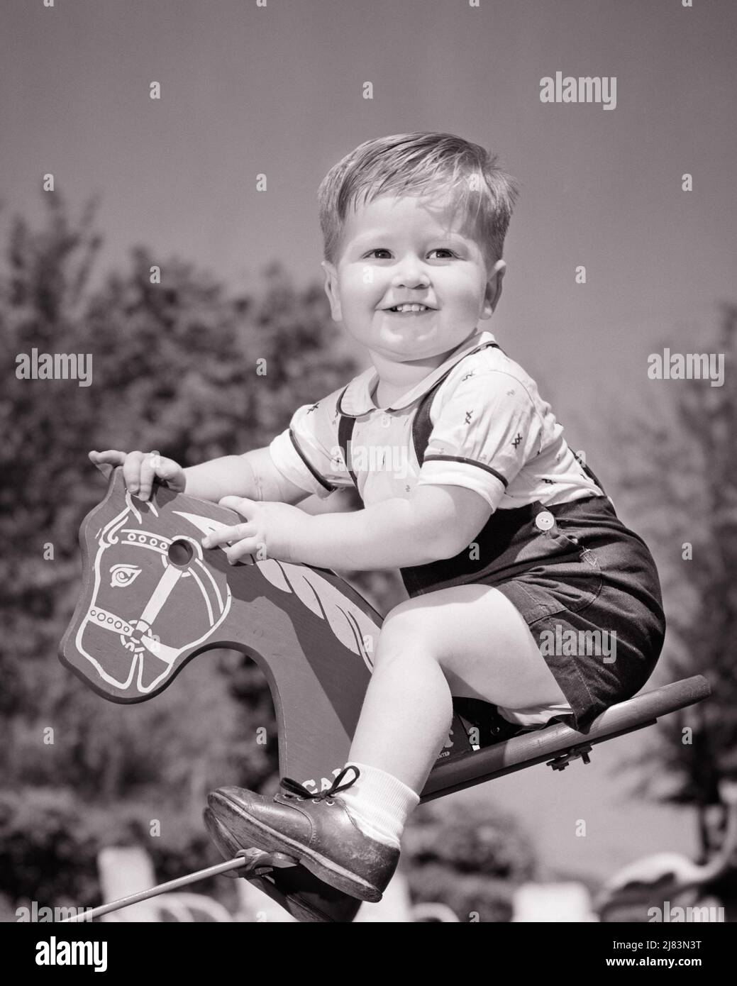 Bouncing baby boy hi-res stock photography and images - Alamy