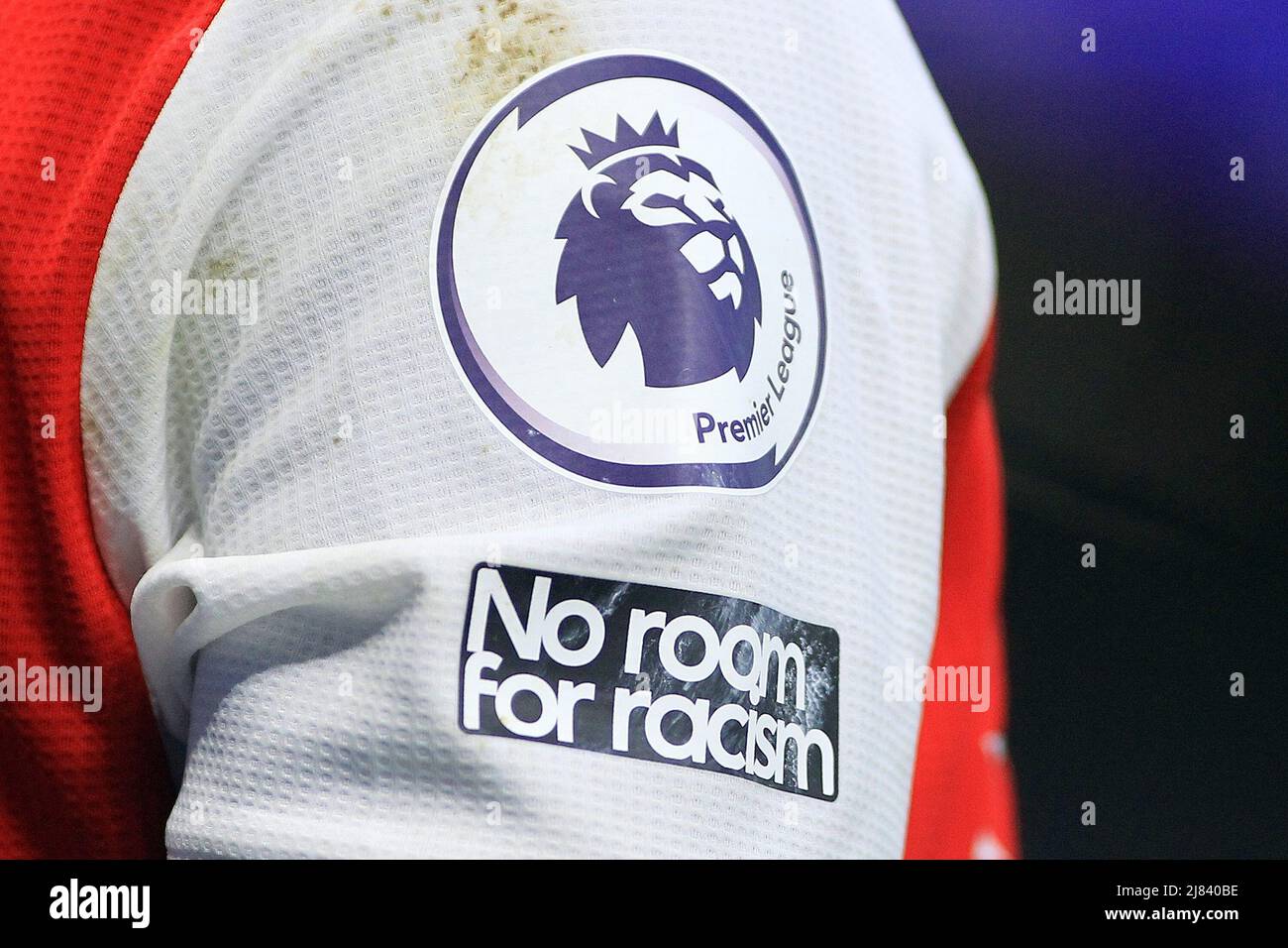 UNITED No Room For Racism P League pin badge 25mm from 99p10%to st Ann's hospice 