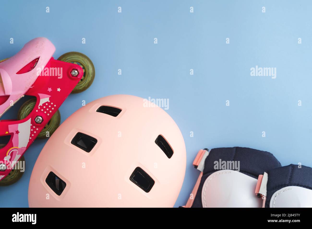 Set of roller skates and protective gear set knee, elbow and wrist