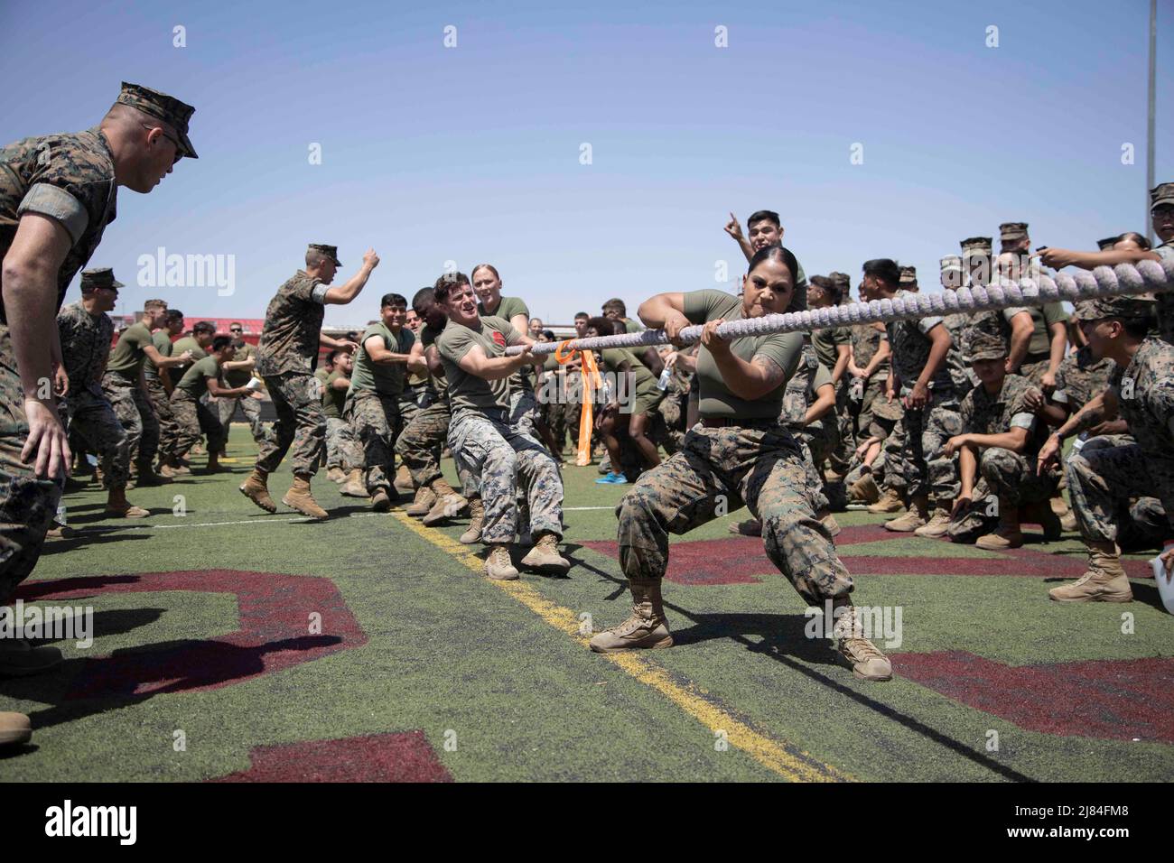 Yuma, Arizona, USA. 29th Apr, 2022. U.S. Marines from Marine Wing Support Squadron (MWSS) 371 participate in a tug-of-war challenge during the annual Super Squadron competition at Marine Corps Air Station Yuma, Arizona, April 29, 2022. The purpose of this event was to give Marines and Sailors an opportunity to compete in friendly competition and improve unit morale. Credit: U.S. Marines/ZUMA Press Wire Service/ZUMAPRESS.com/Alamy Live News Stock Photo