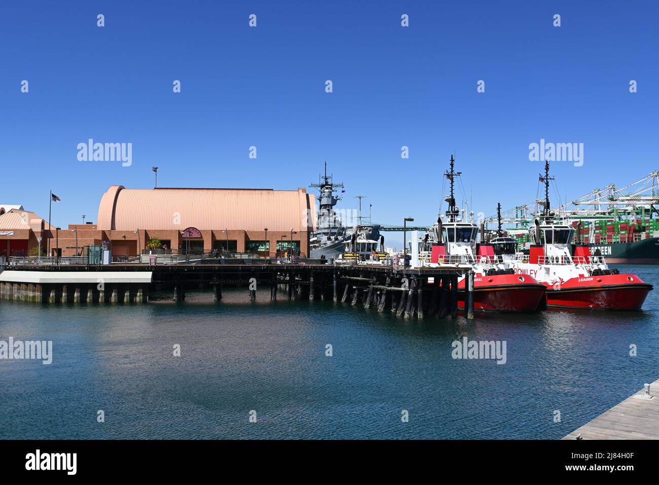 SAN PEDRO, CALIFORNIA - 11 MAY 2022: Fire Station 112 and fire boats in the Port of Los Angeles. Stock Photo