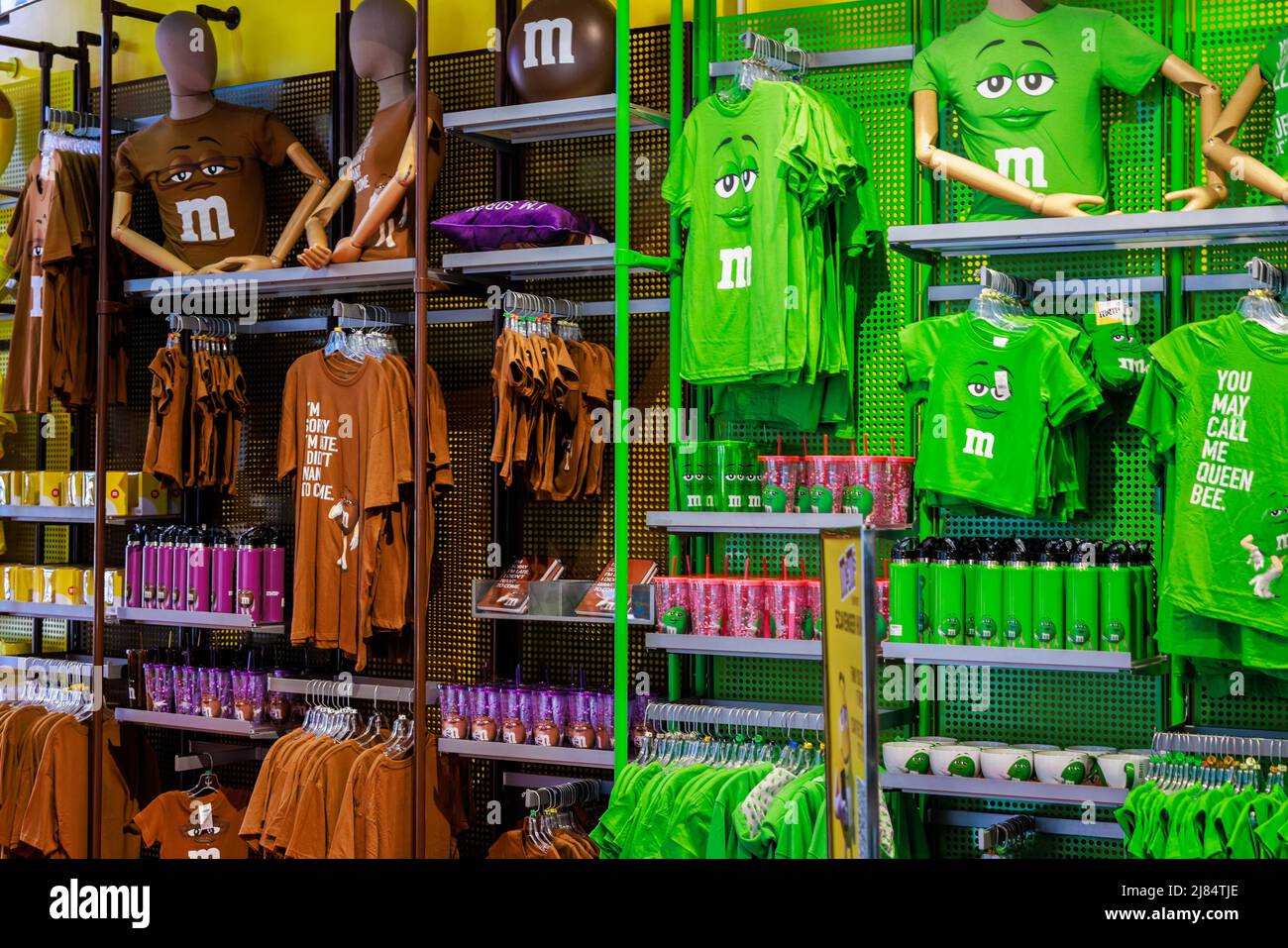 T shirt and souvenirs with logo mms in MM store in Manhattan Stock ...