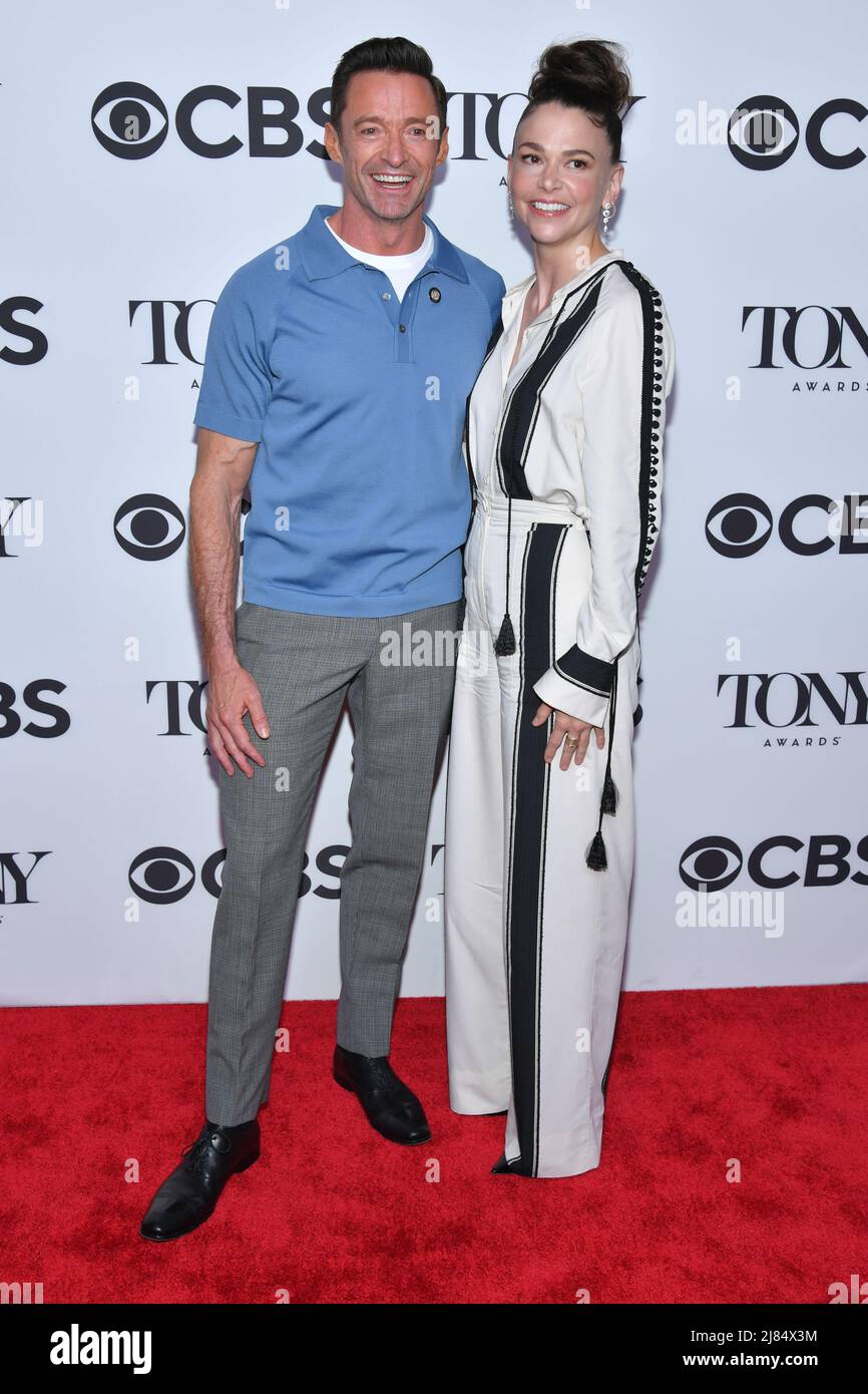 Hugh Jackman And Sutton Foster Stock Photo - Alamy