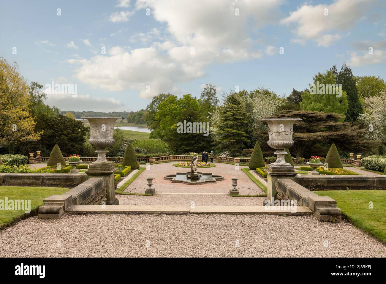 TATTON PARK, CHESHIRE, ENGLAND, UK - April 18 2022 : The Italian Garden of Tatton Hall in Cheshire. Stock Photo