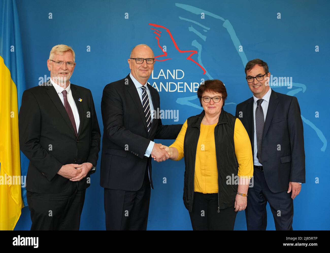 13 May 2022, Brandenburg, Potsdam Dietmar Woidke (SPD), Minister