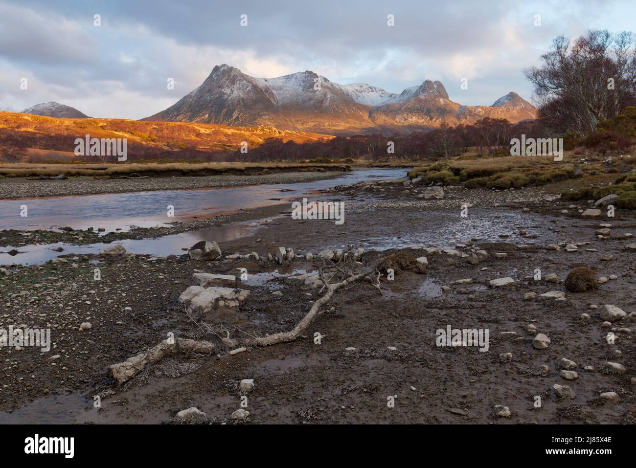 Tidal stretch of Kinloch River with Ben Loyal behind, Sutherland Stock Photo