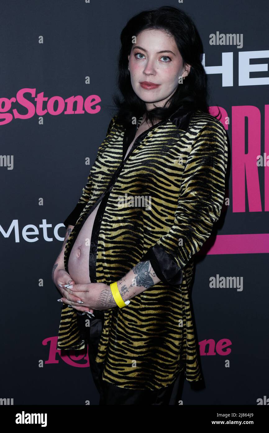 Bishop briggs pregnant hi-res stock photography and images - Alamy