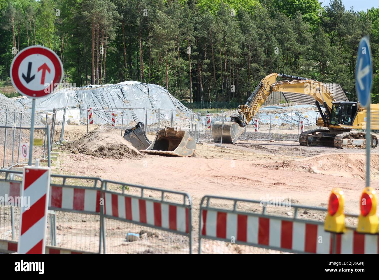 earth-on-explosives-hi-res-stock-photography-and-images-alamy