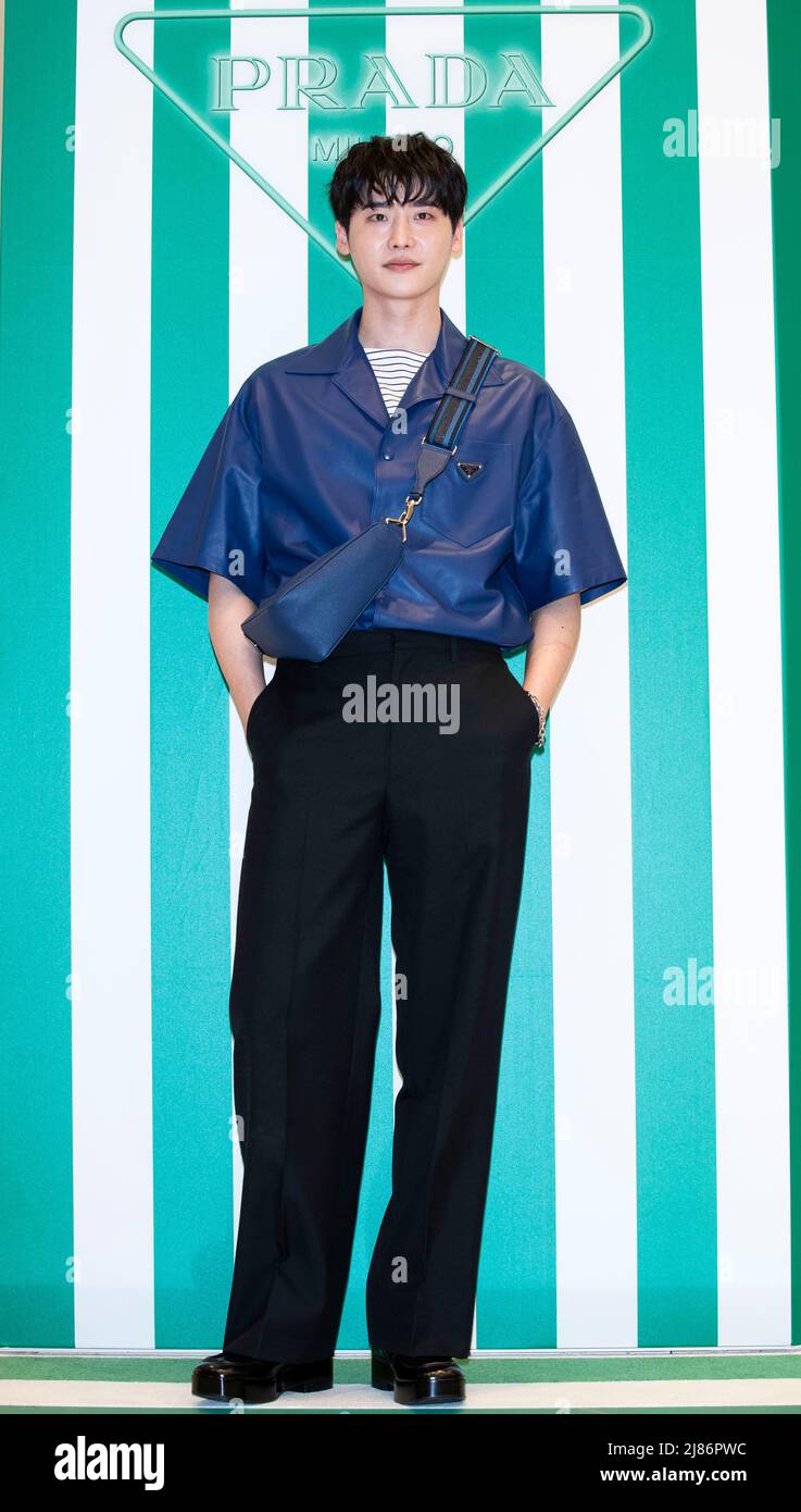 13 May 2022 - Seoul, South Korea : South Korean actor Lee Jong-suk, attends a photo call for the Prada Tropico Exclusive Pop-up Store open in Seoul, South Korea on May 13, 2022. (Photo by: Lee Young-ho/Sipa USA) Stock Photo