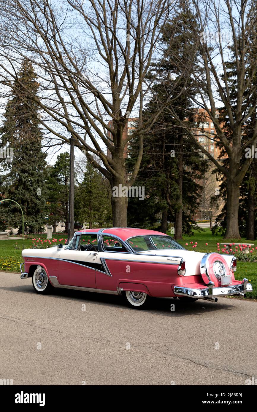 1955 Meteor Rideau Crown Victoria (Canadian) with Cow catcher option ...