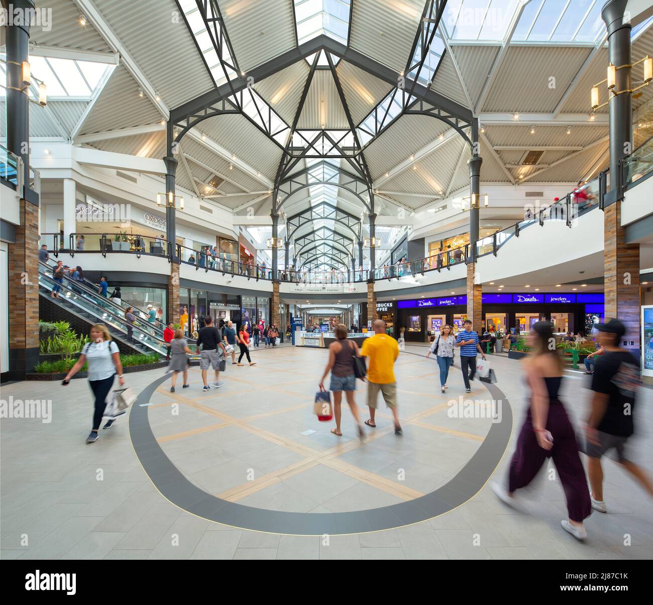 Shopping Center Westfield Valencia Town Center Stock Photo - Alamy