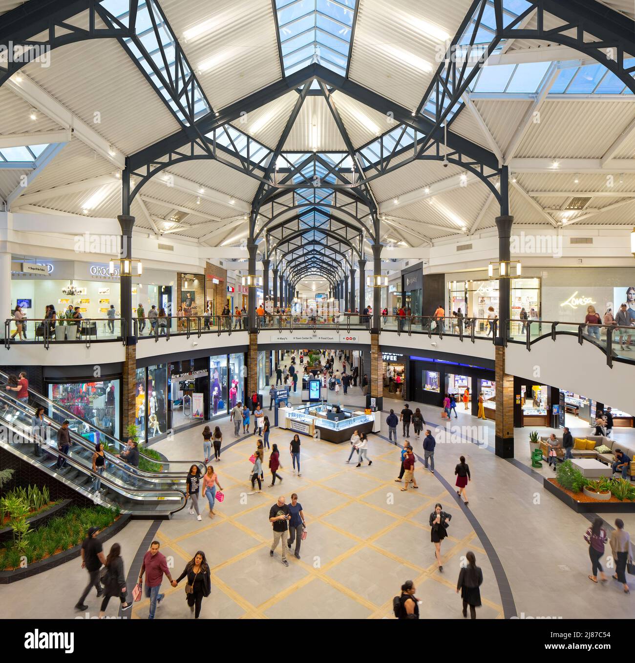 Westfield interior shopping hi res stock photography and images