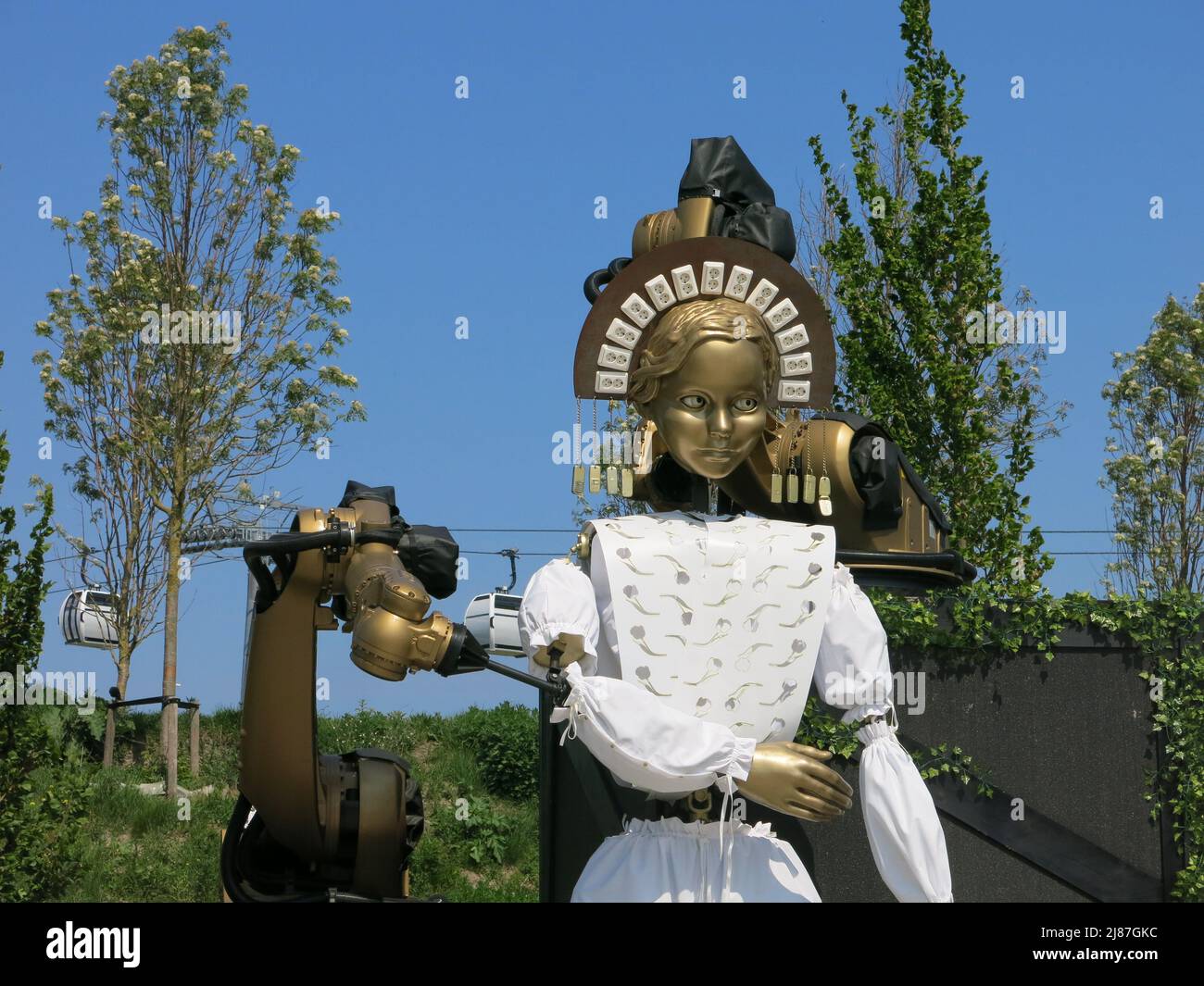 Alex, the female robot who watches over the entrances & exits to the ...