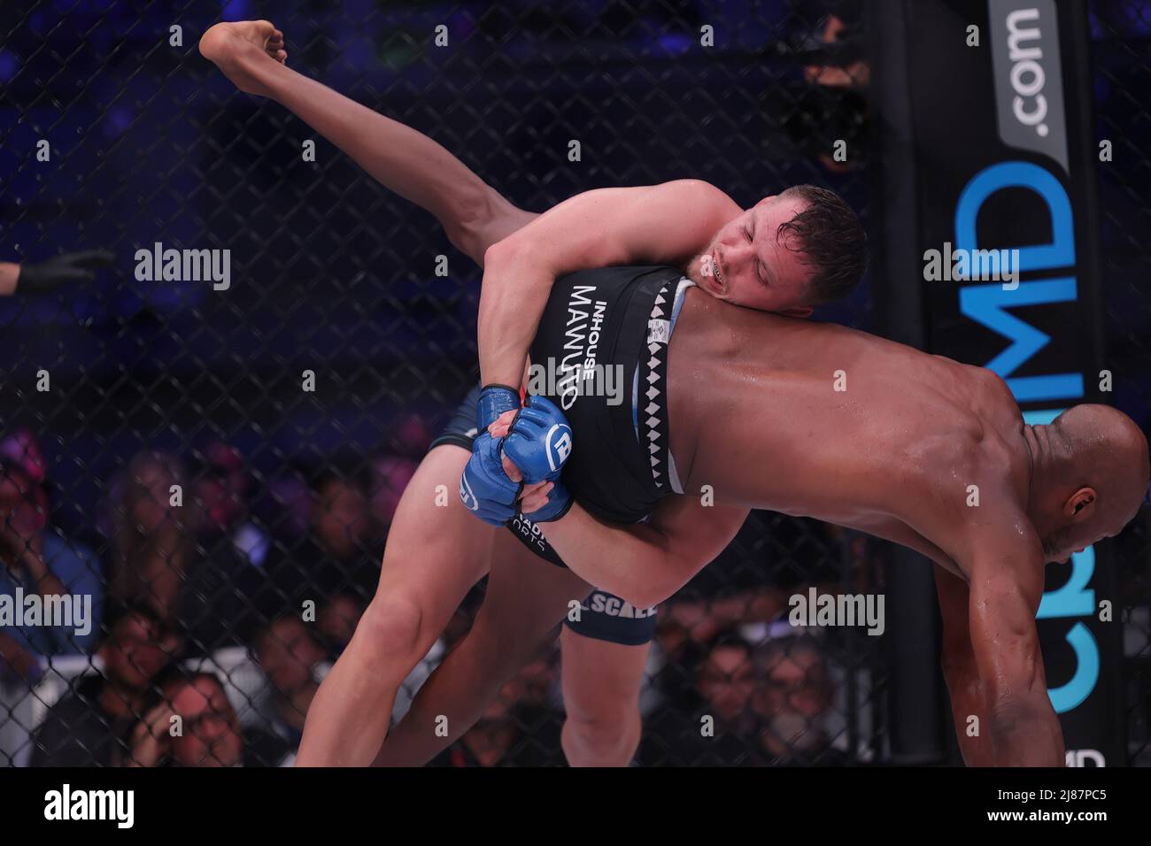 LONDON, UK. MAY 13th Logan Storley defeats Michael Page during the Bellator 281: MVP vs. Storley event at the SSE Arena, Wembley, London on Friday 13th May 2022. (Credit: Pat Scaasi | MI News) Credit: MI News & Sport /Alamy Live News Stock Photo