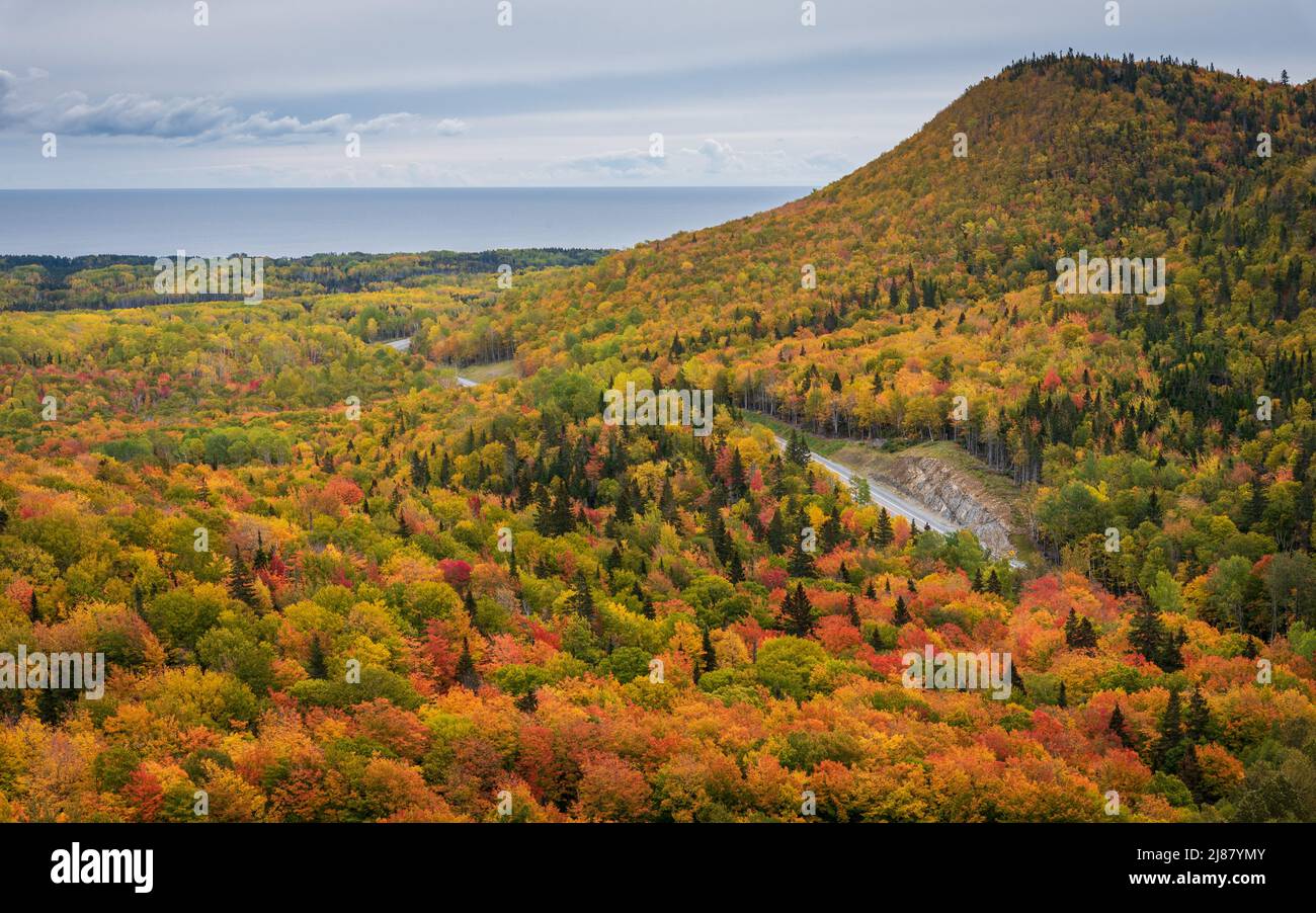 Canada east coast fall hi-res stock photography and images - Alamy