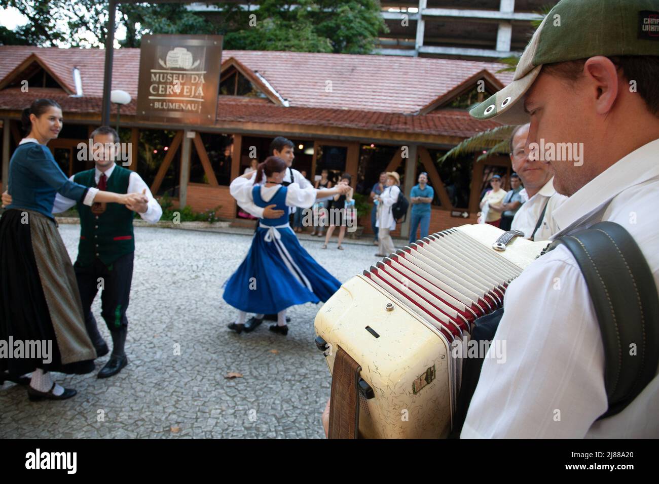 German dancers in front of the Museu da Cerveja in the German community ...