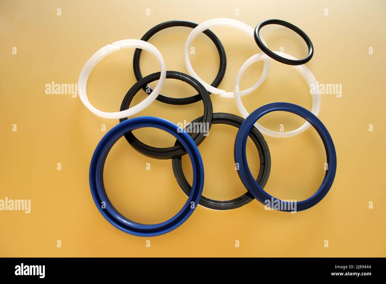 Rubber oring. Rubber sealing rings for joint seals Stock Photo Alamy