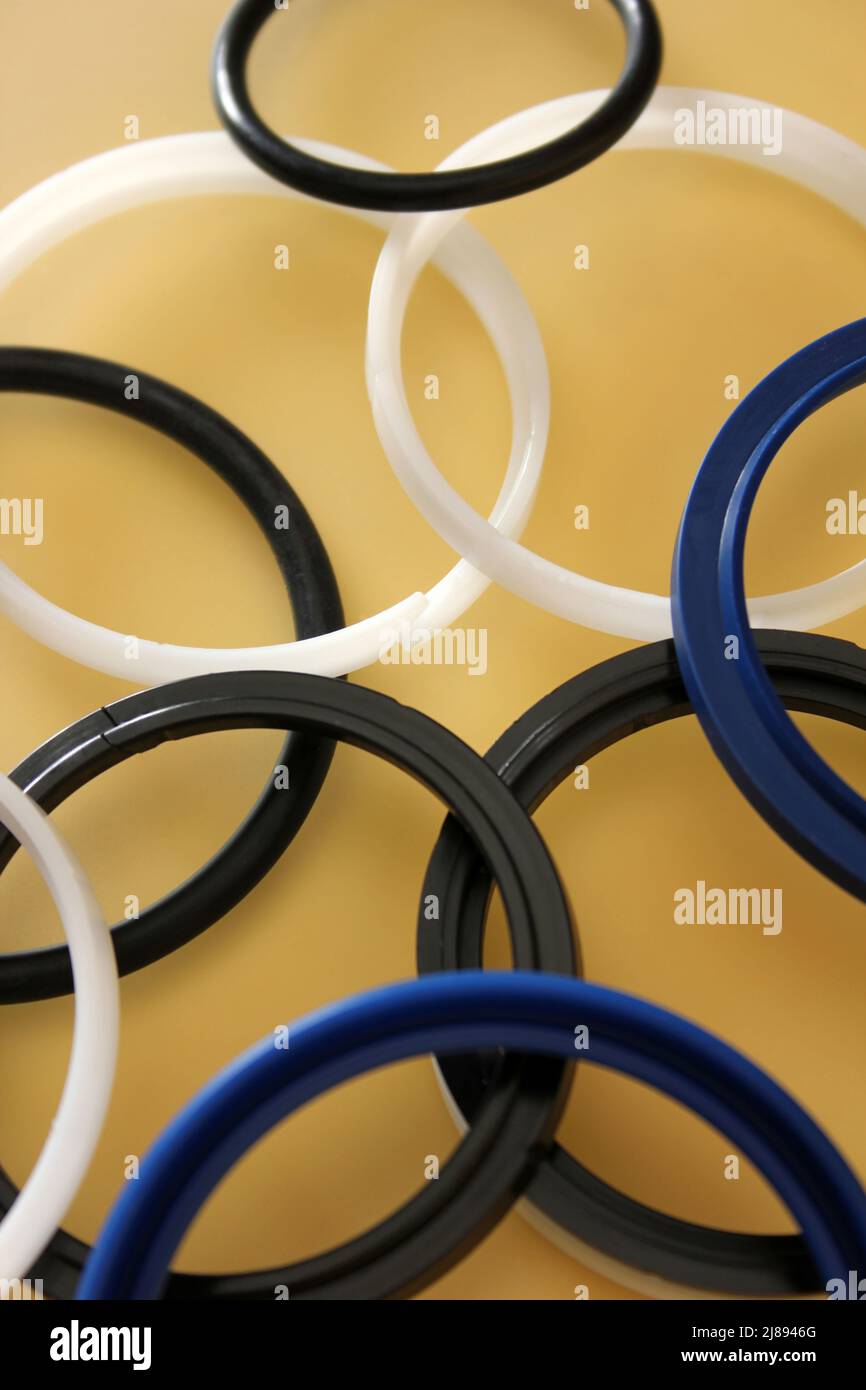Rubber oring. Rubber sealing rings for joint seals Stock Photo Alamy