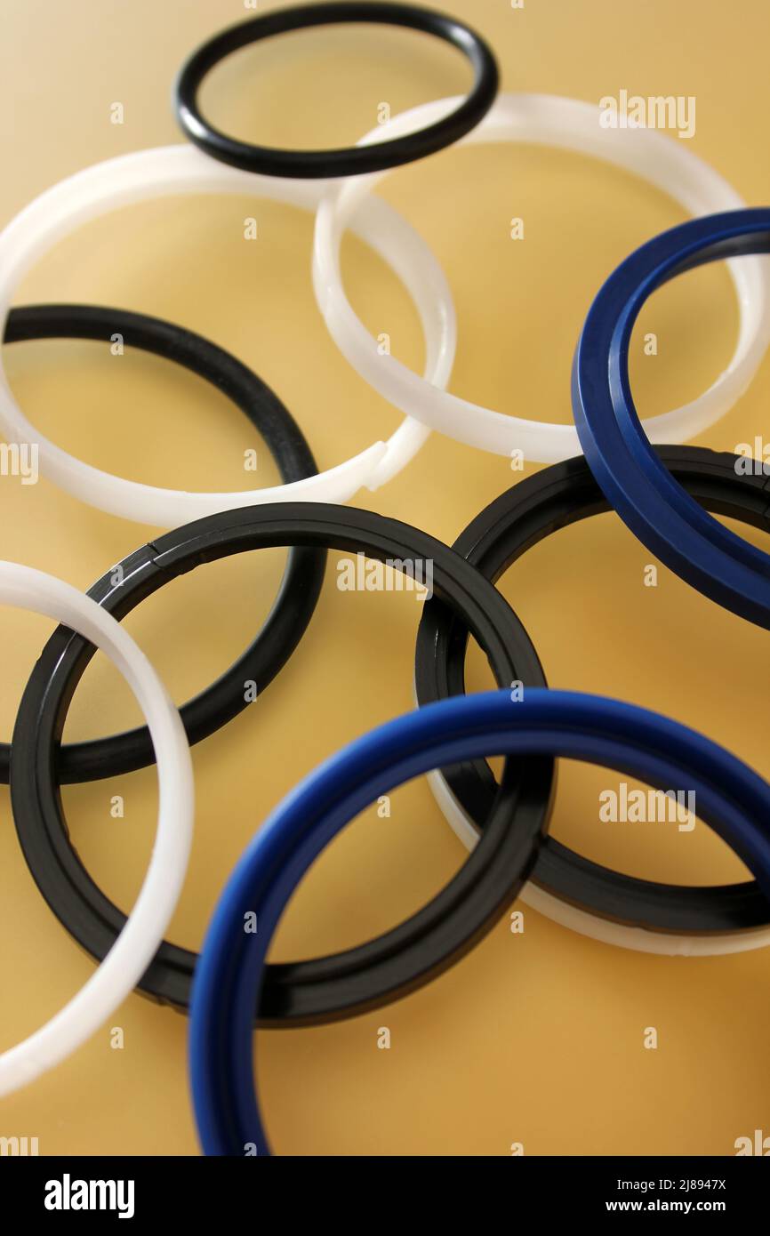 Rubber oring. Rubber sealing rings for joint seals Stock Photo Alamy