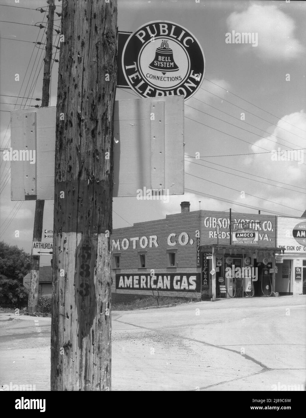 Highway corner. Reedsville, West Virginia Stock Photo Alamy