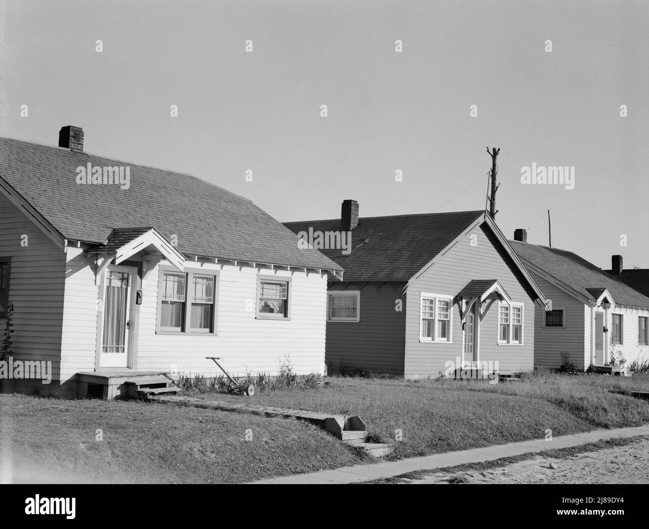 [Untitled, possibly related to Washington, Cowlitz County. Longview