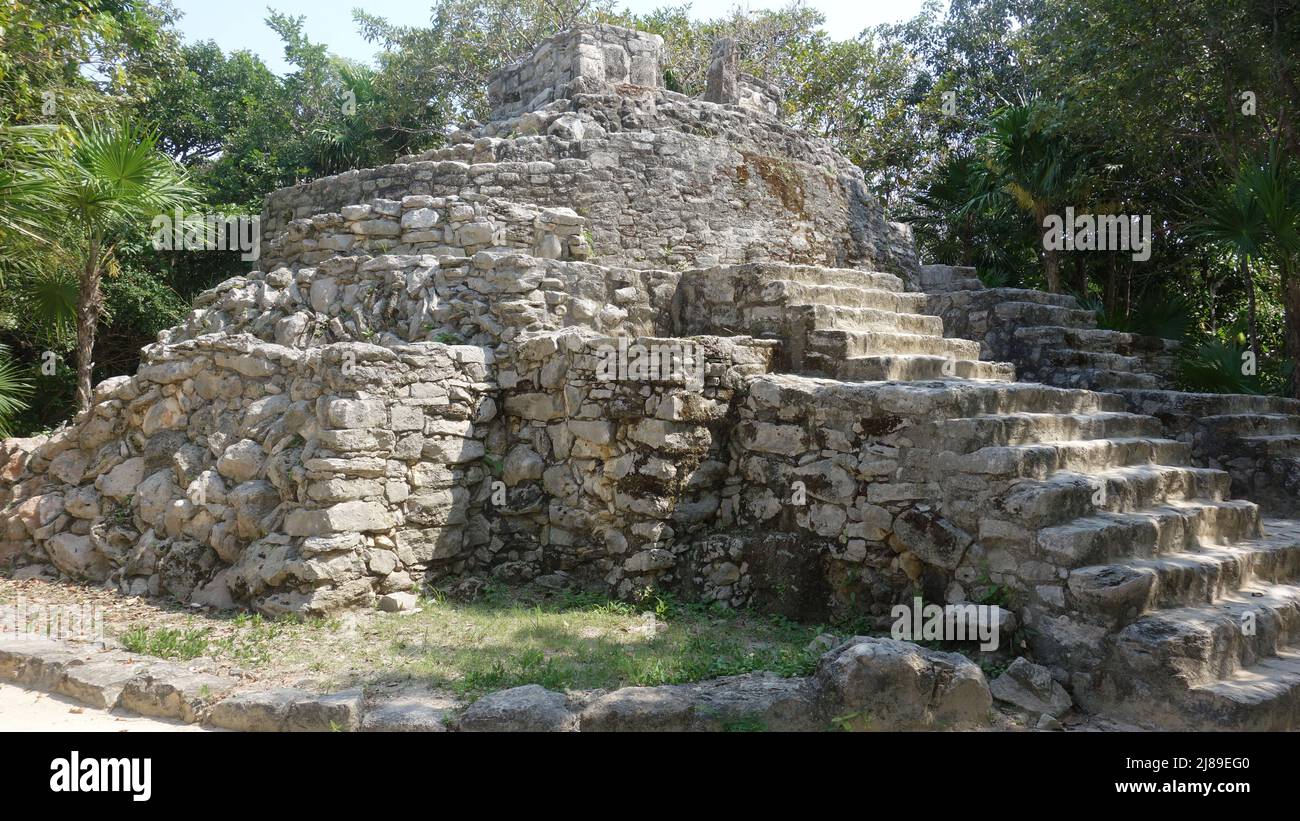 Maya Archaeological site Xcaret, Quintana Roo Mexico Stock Photo - Alamy